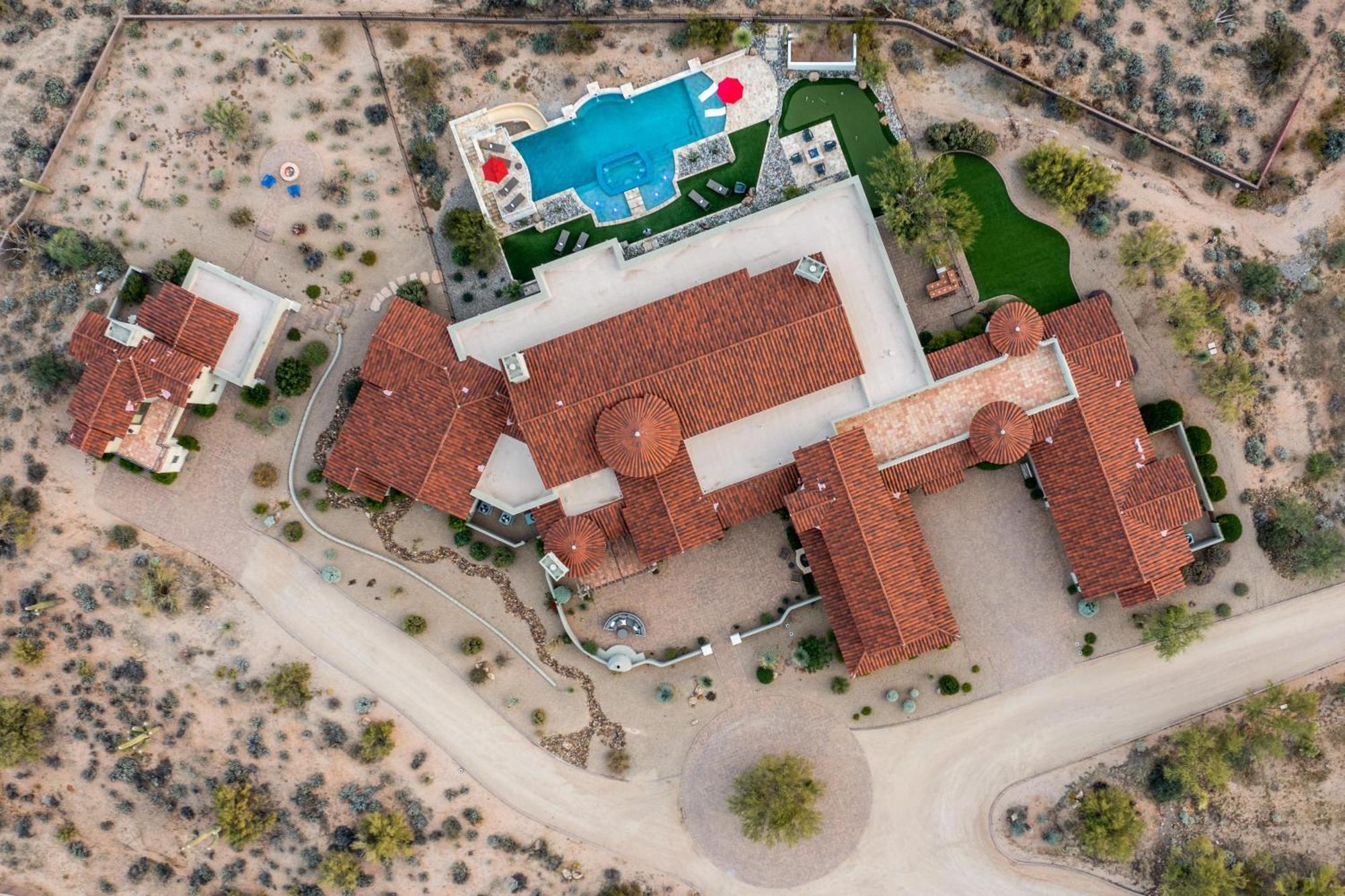 Hozho East Estate Holiday home *